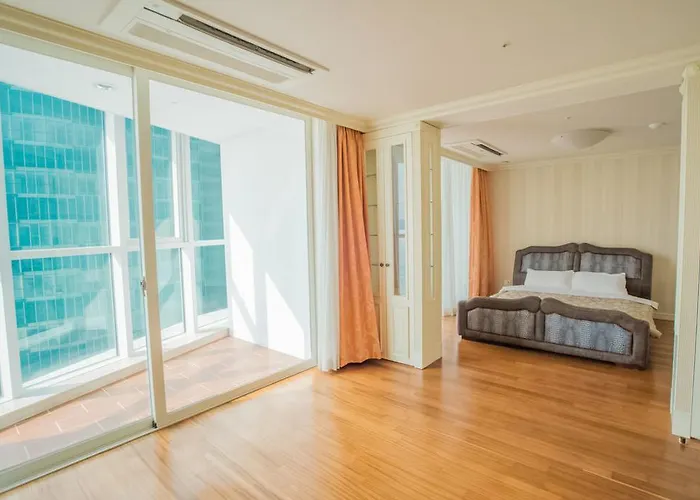 Haeundae Bada Апартаменты *